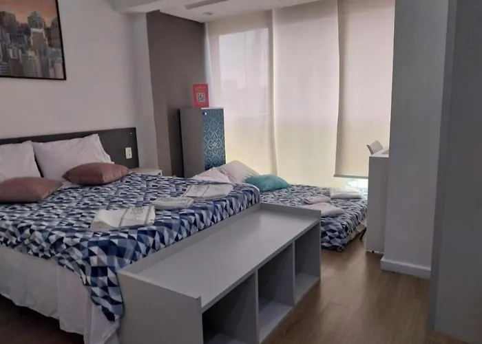 Belo Apartamento Turiassu